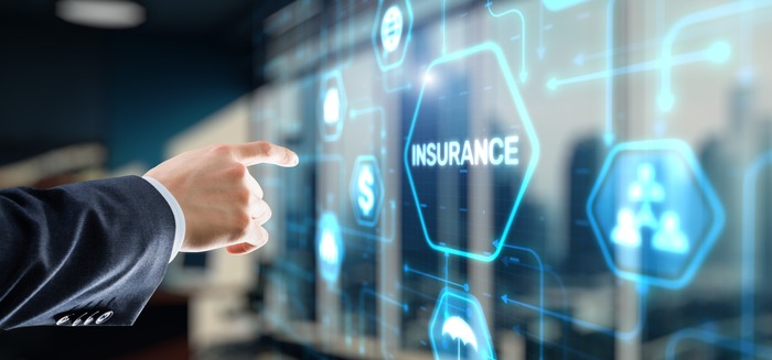 Should You Buy Business Insurance Online or Work With an Agent?