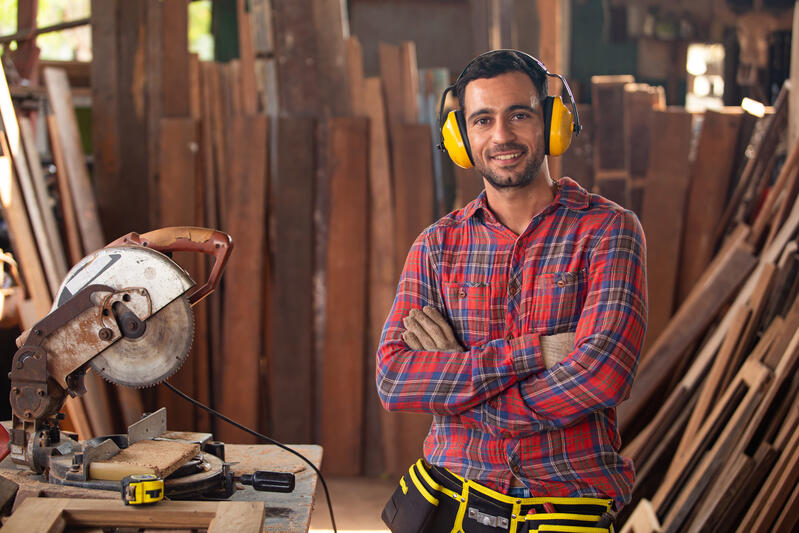 Do I Still Need Liability Insurance if I Work in a Shop Setting?